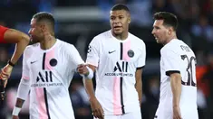 Tampil dengan formasi terbaiknya, termasuk menurunkan trio MMN, Lionel Messi, Kylian Mbappe dan Neymar, Paris Saint-Germain (PSG) hanya mampu bermain imbang 1-1 dengan tuan rumah Brugge dalam matchday pertama Grup A Liga Champions 2021/2022, Rabu (15/9/2021). (Foto: AFP/Kenzo Tribouillard)