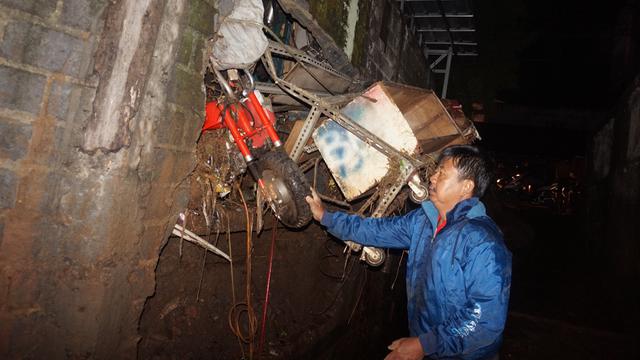 Penyebab Banjir Bandang Landa Bandung hingga Libas Belasan Mobil dan Toko
