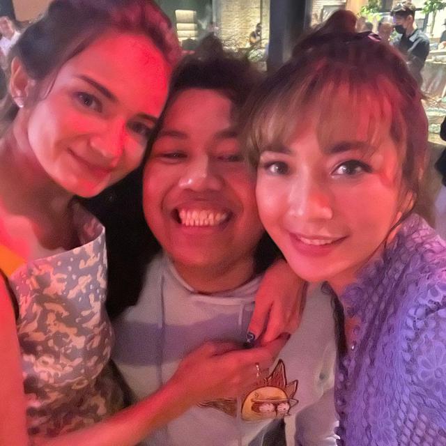 7 Potret Komika Marshel Widianto Bareng Artis Wanita Tanah Air, Bikin Iri