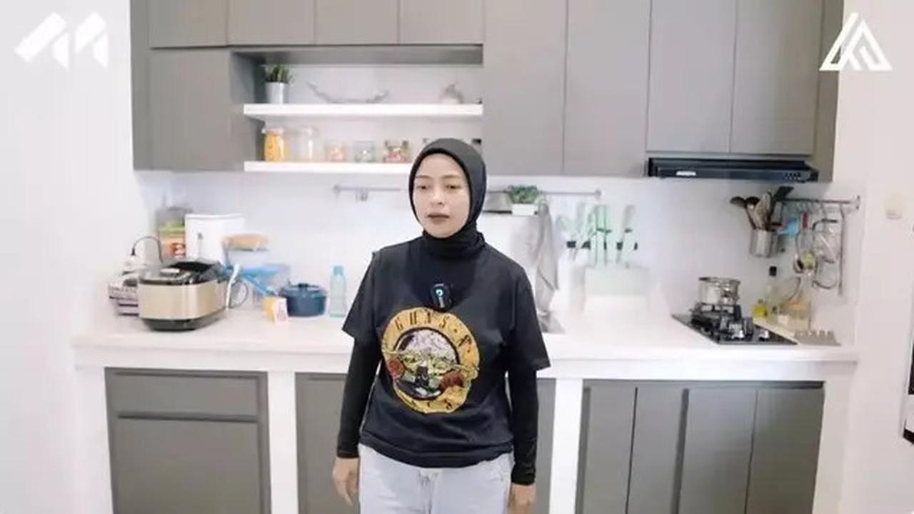 Transformasi Dapur Kayu Minimalis Tantri Kotak, Dari Klasik ke Modern