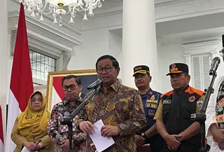 Gubernur DKI Jakarta Pramono Anung di Balai Kota Jakarta, Senin (7/9/2026) (Liputan6.com/Winda Nelfira)