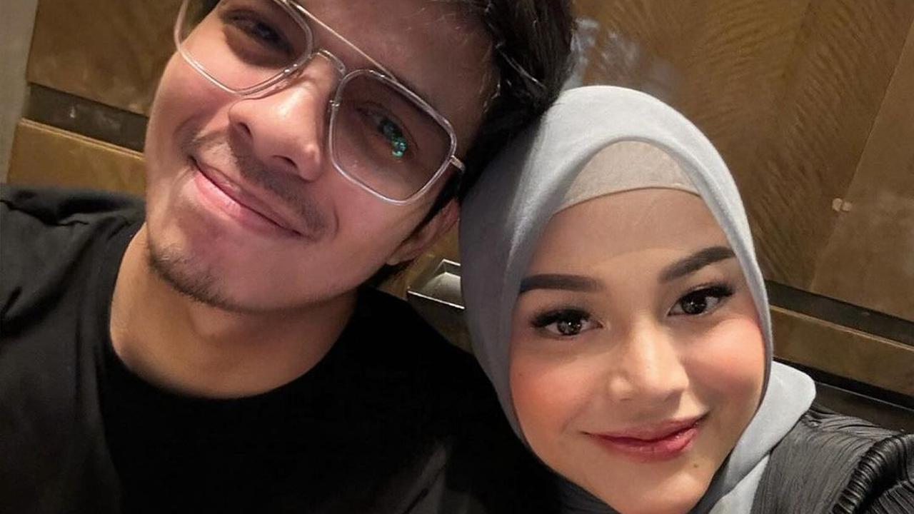 Pasangan Aurel dan Atta menggelar acara akikah untuk Azura pada 14 November yang lalu.