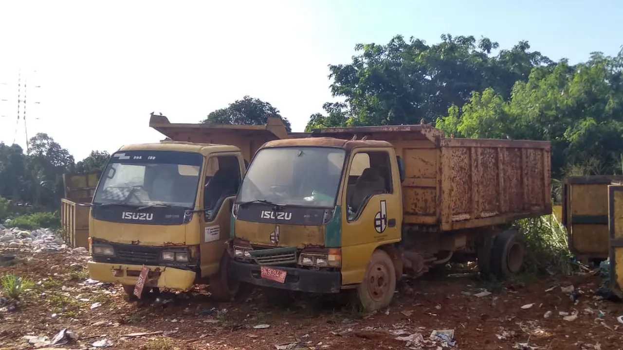 Mobil Sampah