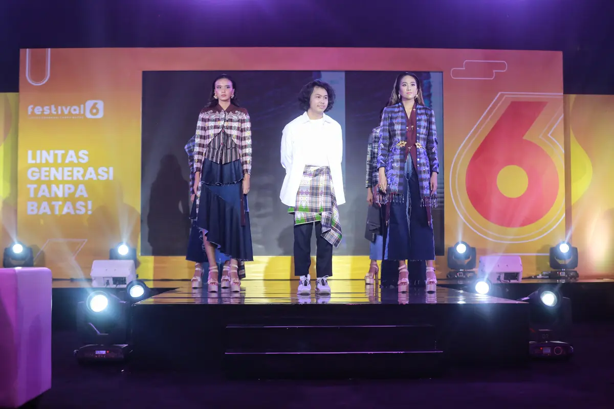 Fashion show dari Sumatera Selatan