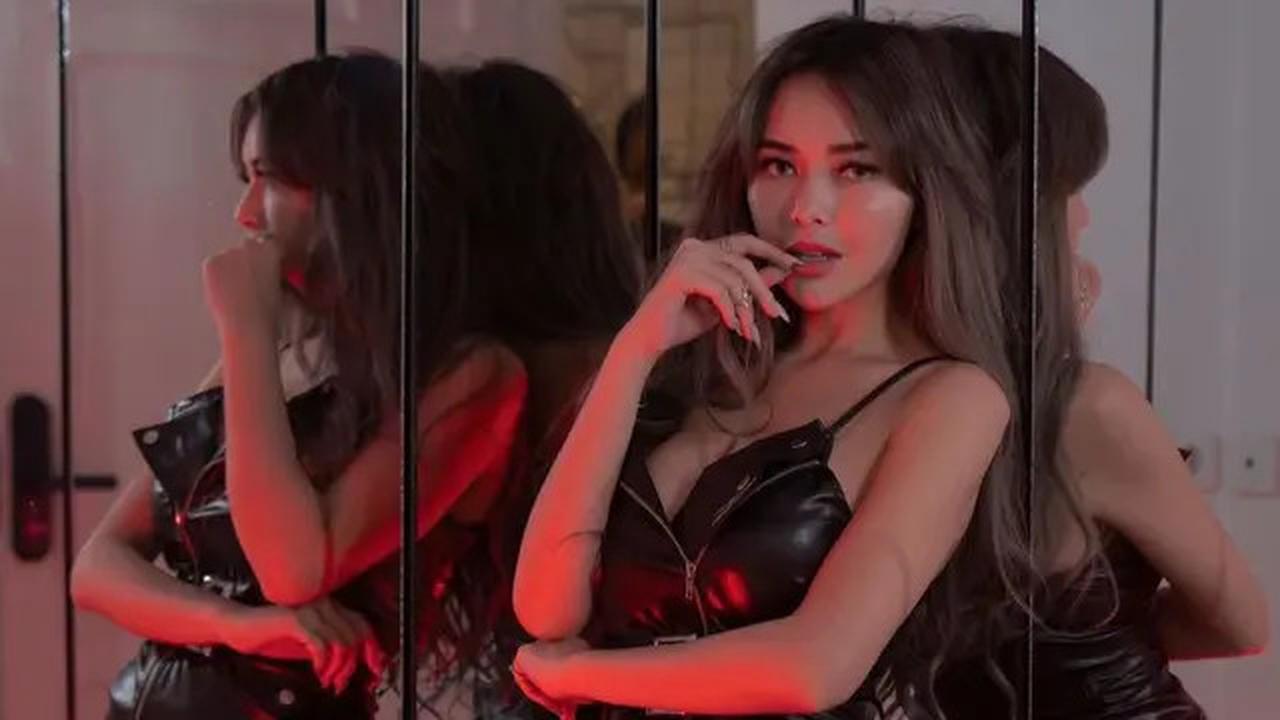 Selalu Tampil Cantik dan Elegan, Ini 6 Outfit Amanda Manopo yang Tak Pernah Gagal
