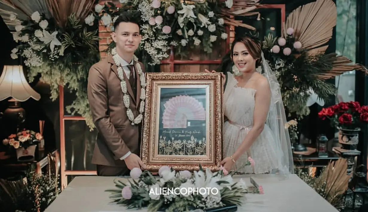 (Instagram/dibaliklayarorganizer)