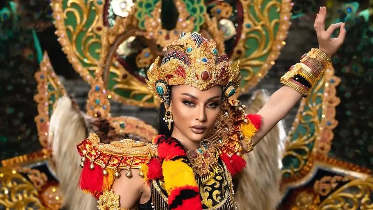 Potret Memukau Andina Julie, Jadi Reog di Kompetisi Kostum Nasional Miss Grand International 2022