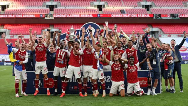 Foto: 5 Klub Liga Inggris dengan Torehan Trofi Utama Terbanyak, Liverpool Memimpin