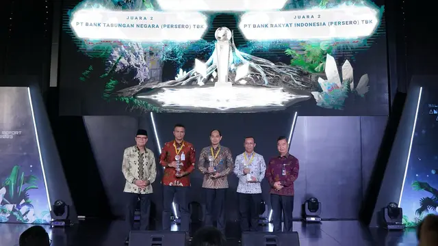 Bank Mandiri Raih Peringkat 1 Perusahaan Go Publik Keuangan di Annual Report Award 2023