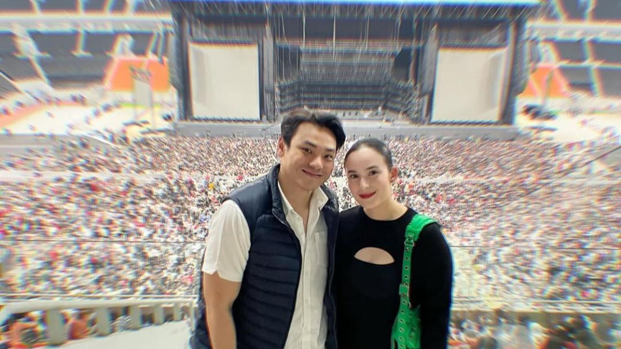 Rayakan 2 Tahun Pernikahan, Chelsea Islan dan Rob Clinton Tetap Kompak dan Bebas Gosip