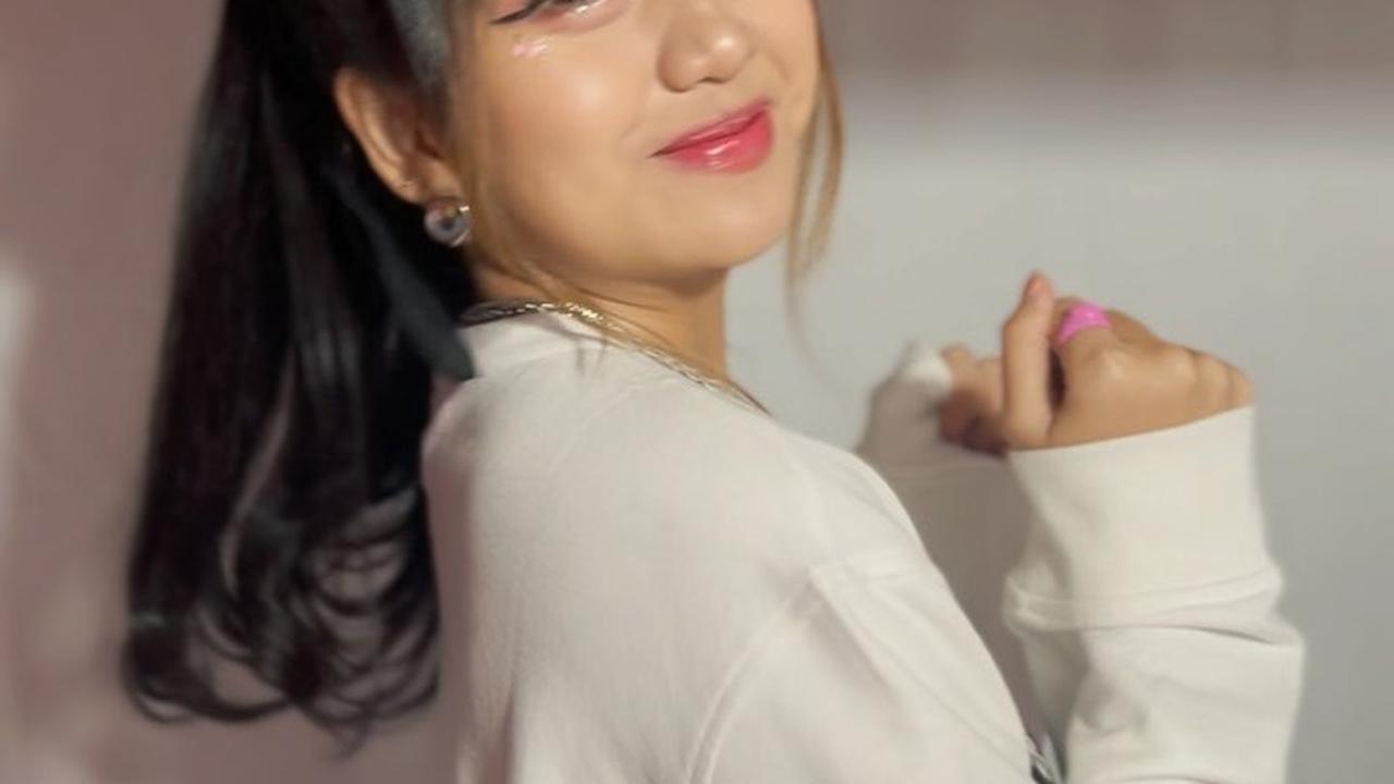 Aegyosal Korean Look Ala Ghea&nbsp;