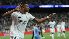 Kylian Mbappe Hattrick, Real Madrid Bungkam Real Sociedad
