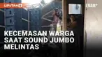 Media sosial kembali dihebohkan dengan aksi truk sound horeg atau sound jumbo. Kali ini terekam warga setempat dibuat cemas dengan suara dan getaran menggelegar sound jumbo tersebut. Seorang nenek dibantu sejumlah warga memegang kaca rumahnya yang be...