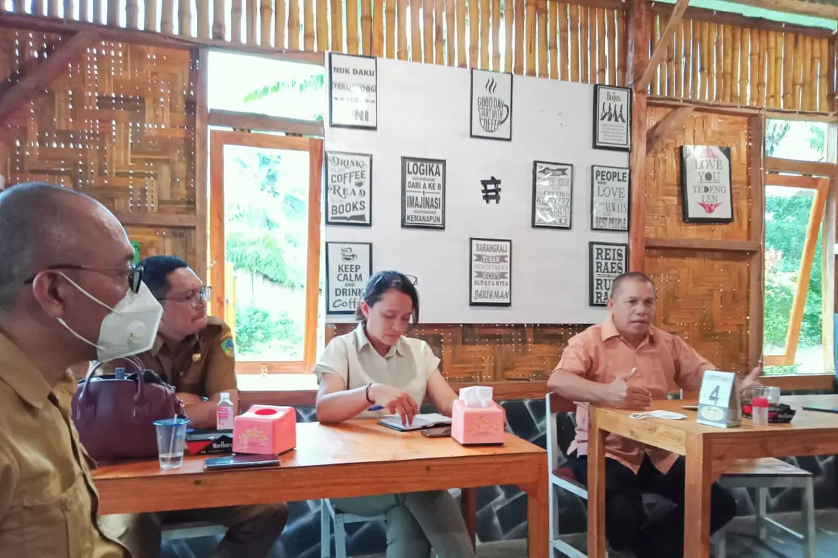 Jumpa pers pembahasan, kebutuhan tenaga kesehatan dokter spesialis untuk warga Matim. (Liputan6.com/ Dionisius Wilibardus)