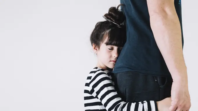 Waspada Child Grooming! Manipulasi Terselubung yang Menghancurkan Mental Anak - Cover