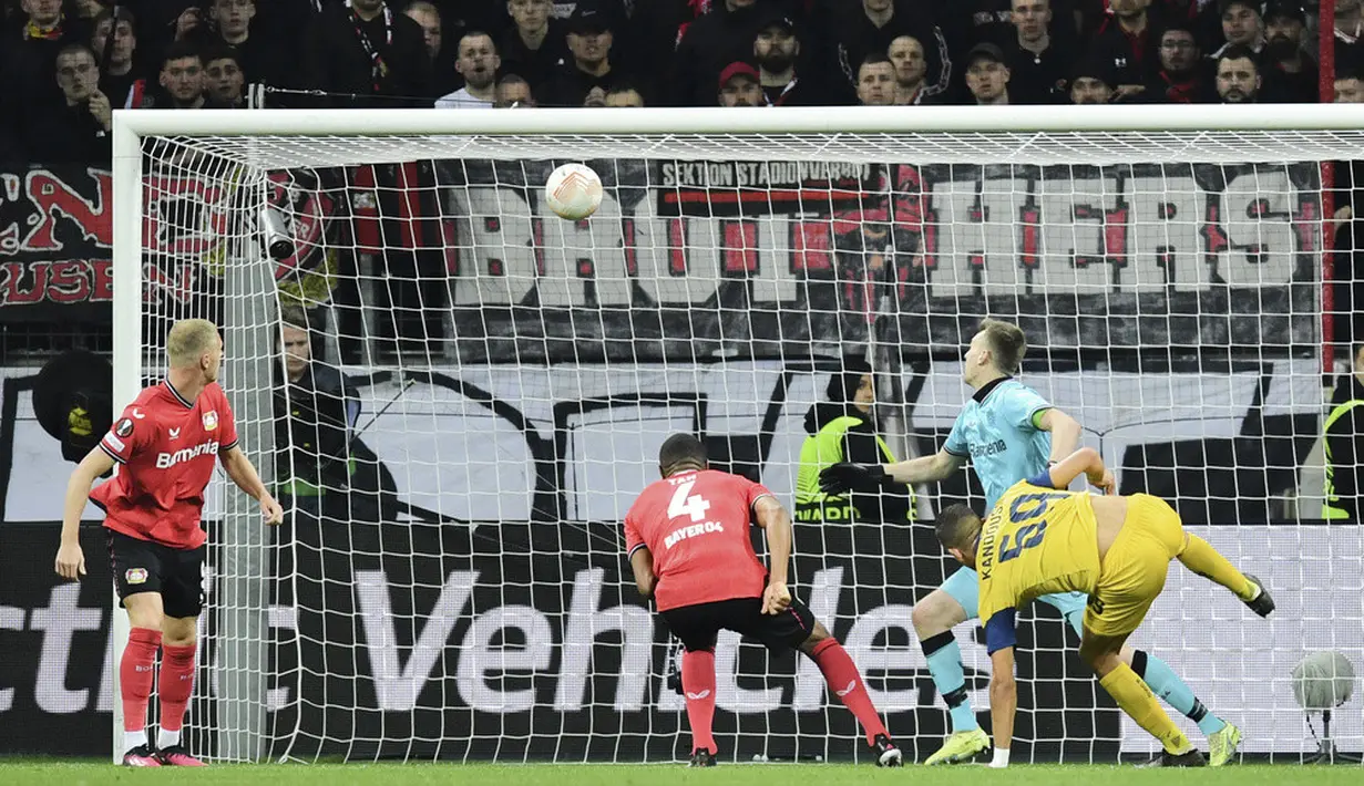 <p>Die Werkself hanya mampu mengakhiri laga dengan skor imbang 1-1. (Marius Becker/dpa via AP)</p>