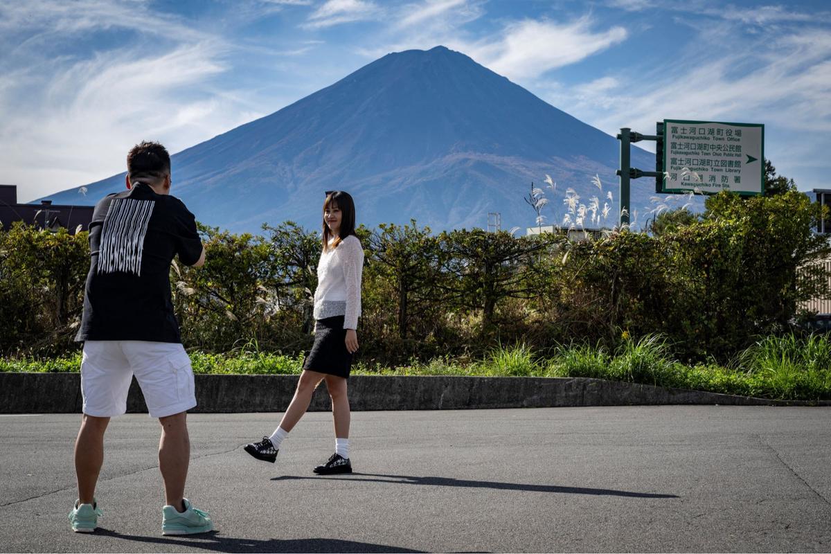 Puncak Gunung Fuji Tak Bersalju untuk Pertama Kali Sejak 130 Tahun