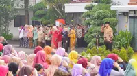 Wali Kota Madiun Dr. Maidi saat menjadi Inspektur Upacara peringatan Hari Kartini ke-145 tahun 2024 tingkat Kota Madiun.