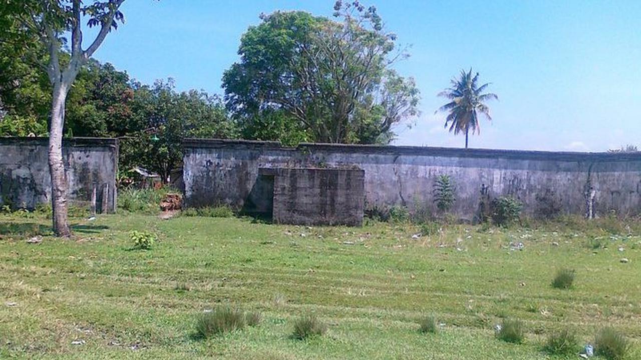 <b>Ukuran Lebih Kecil</b>