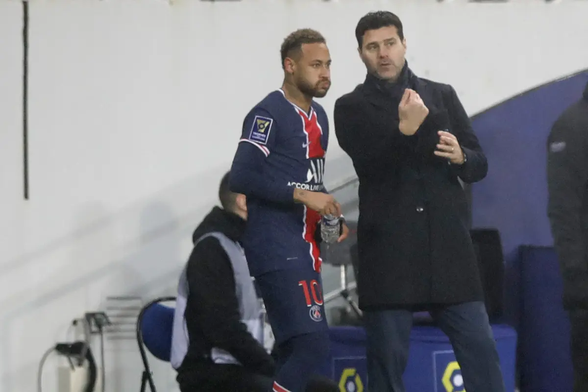 Kegembiraan Mauricio Pochettino Antar PSG Raih Juara Piala Super Prancis