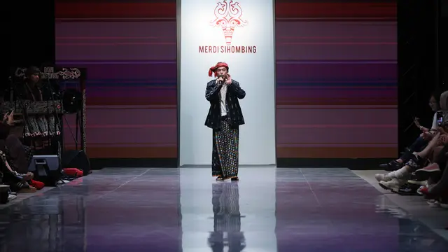 Persembahan Penutup Merdi Sihombing di Pameran The Flying Cloth, Hidupkan Kembali Koleksi yang Pernah Memukau di Panggung Prestisius