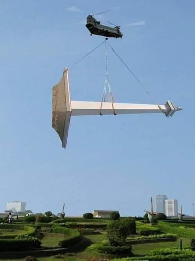 7 Meme Kocak Monas Pindah Dari Jakarta Ini Bikin Ketawa