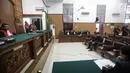 Suasana sidang kasus ujaran kebencian (Hate Speech) di media sosial Twitter, Ahmad Dhani di Pengadilan Negeri Jakarta Selatan, Senin (30/4). Sidang tersebut beragendakan tanggapan Jaksa penuntut umum. (Liputan6.com/Faizal Fanani)