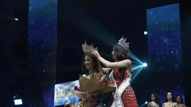 Sanly Liu Resmi Jadi Miss Universe Indonesia 2025, Begini Potret Elegan dengan Mahkota Jiwanta