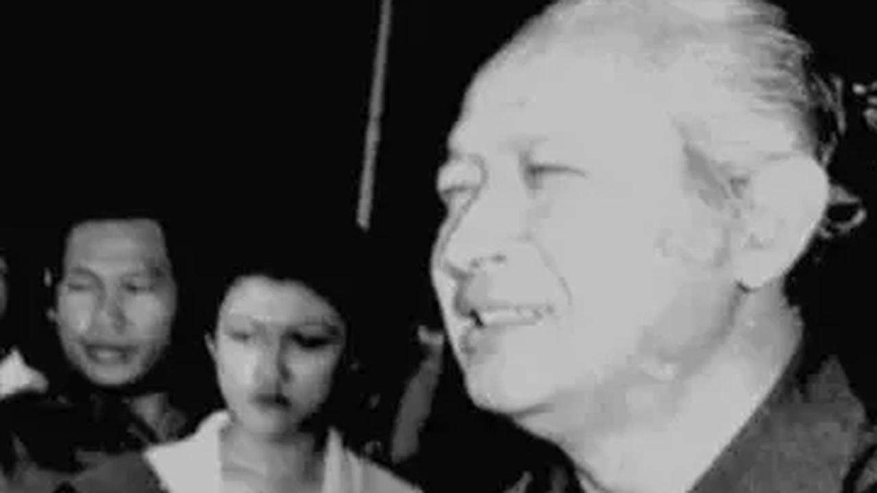 Momen Soeharto sampai Harus Minum Air Comberan