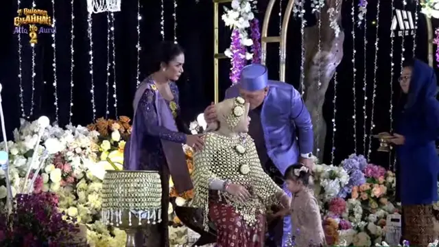 Mitoni Aurel Hermansyah. (Tangkapan layar YouTube/ AH)