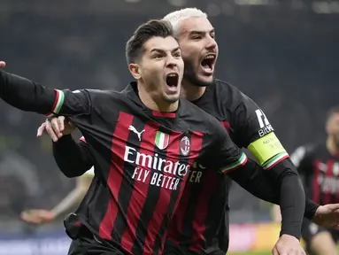 Pemain AC Milan, Brahim Diaz, melakukan selebrasi setelah mencetak gol ke gawang Tottenham Hotspur pada leg pertama babak 16 besar Liga Champions 2022/2023 yang berlangsung di San Siro, Rabu (15/2/2023). AC Milan menang tipis atas sang tamu berkat gol satu-satunya dari Brahim Diaz. (AP Photo/Luca Bruno)