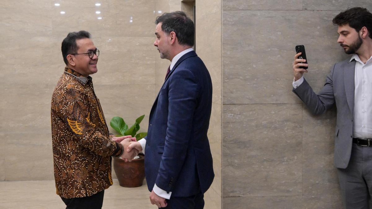 Perkuat Kemitraan Ekonomi Bilateral, Mendag Prancis Temui Mendag Budi Santoso
