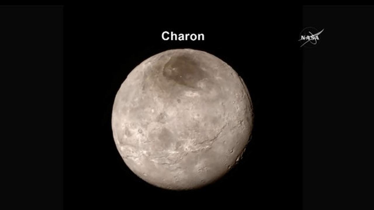 Melihat lebih dekat pegunungan es di Planet Pluto