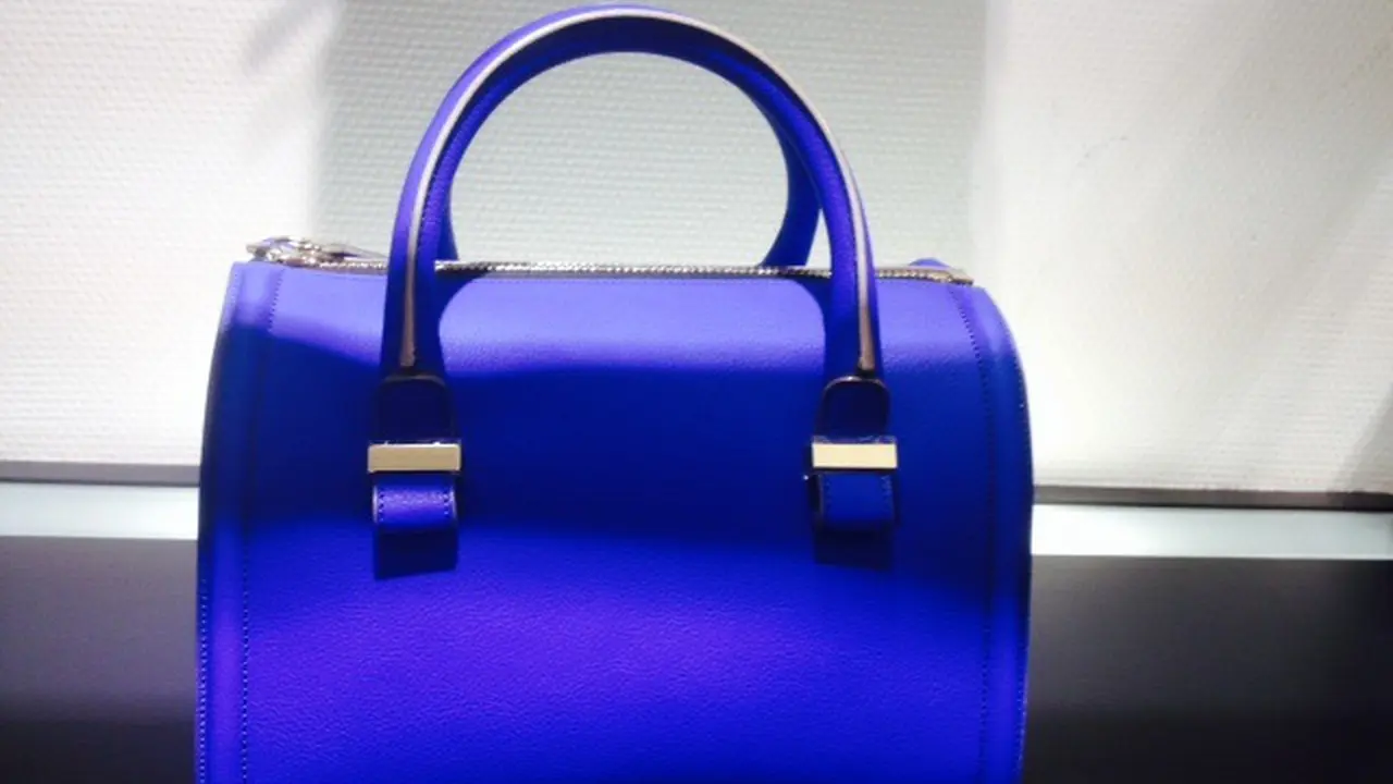 Victoria Beckham On Pedder-5