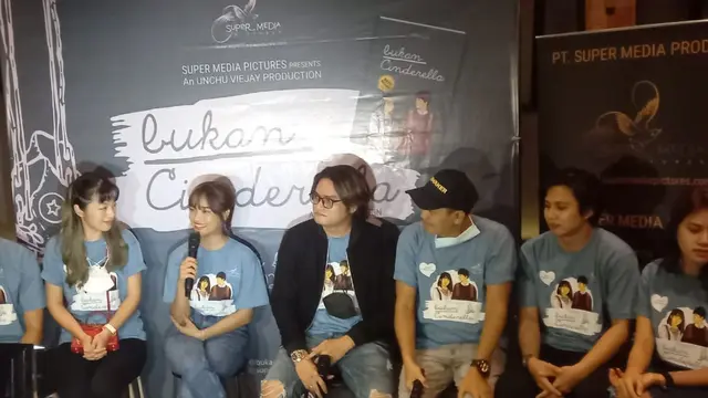 Jajal Dunia Akting, Ini 6 Sumber Penghasilan Fuji yang Kian Terkenal