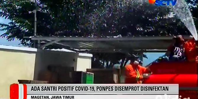 VIDEO: Cegah Penyebaran COVID-19, Petugas Semprotkan Disinfektan di Ponpes Temboro Magetan