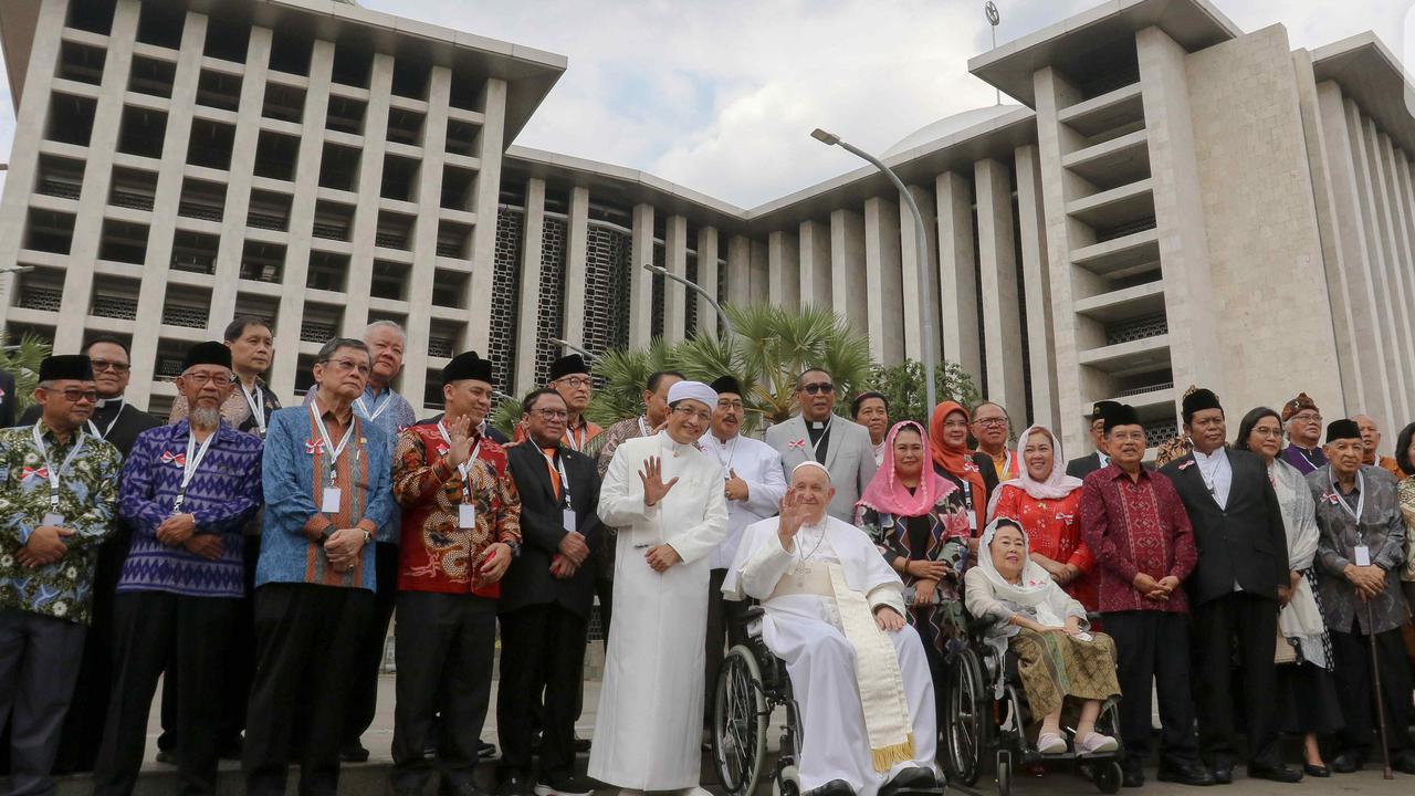 Paus Fransiskus: Indonesia Rumah Tambang Emas Terbesar Dunia, Tak Ada Artinya Tanpa Kerukunan Umat Beragama