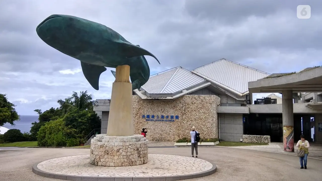 Okinawa Churaumi Aquarium