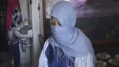 Seorang oknum Guru SMK swasta di Depok, Jawa Barat. tega memperkosa muridnya sendiri. Korban diancam tidak lulus Sekolah jika melaporkan apa yang dialaminya.