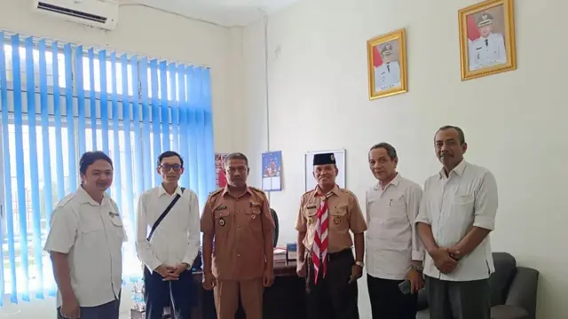 Viral Mahasiswa UNP Diusir dari Tempat KKN, Pihak Kampus Sebut Hanya Salah Paham dan Kurang Beruntung