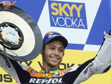 Pembalap asal italia ini merupakan salah satu legenda terbesar MotoGP. The Doctor tercatat telah sembilan kali meraih gelar juara dunia. (AFP/Keith Muir)