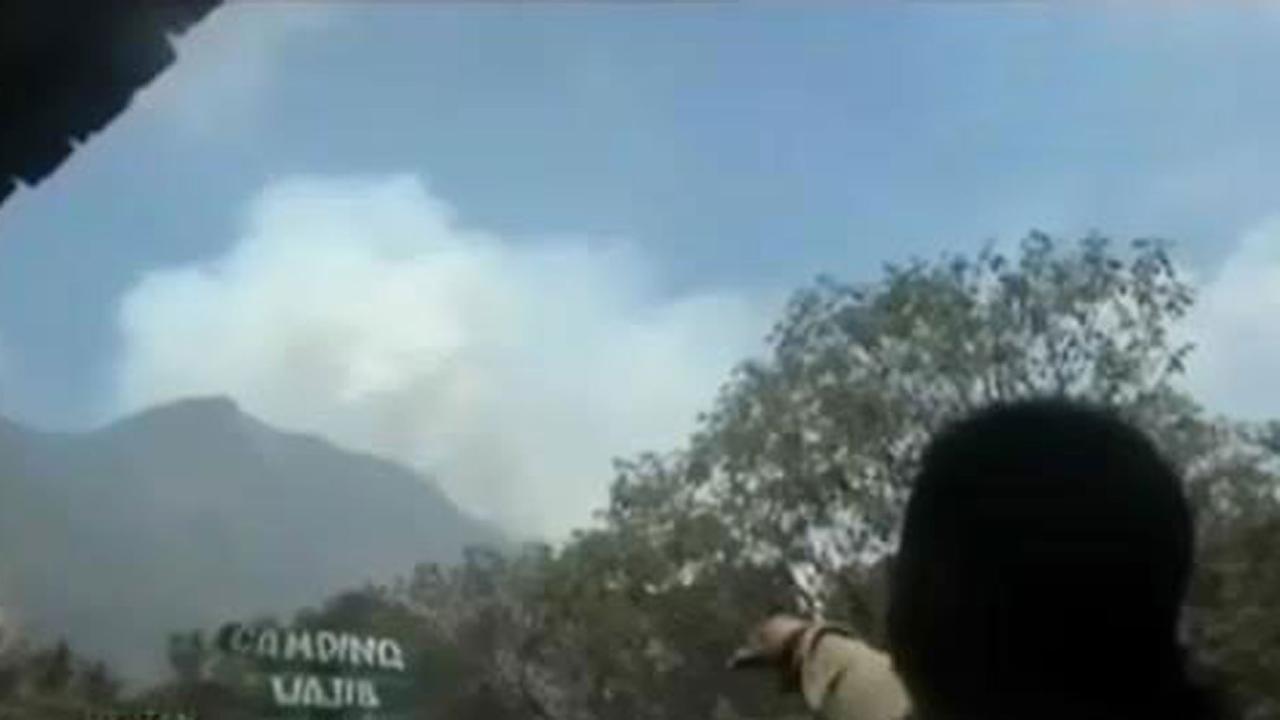 Hutan Gunung Papandayan Terbakar, Pendakian Ditutup