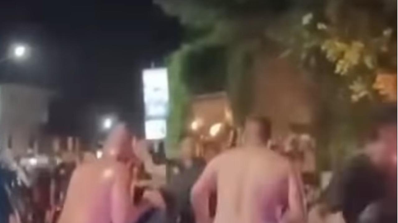 bule keroyok sekuriti di finns beach club bali