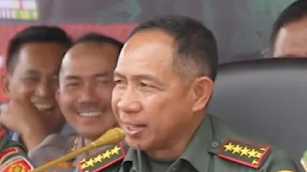 Tidak Minta Foto dengan Panglima
