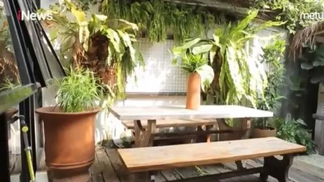 Rumah Dwi Sasono dan Widi Mulia