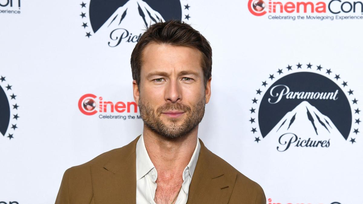 Glen Powell Nilai Dirinya Tak Pas Jadi James Bond, Cocoknya Jadi Jimmy Bond