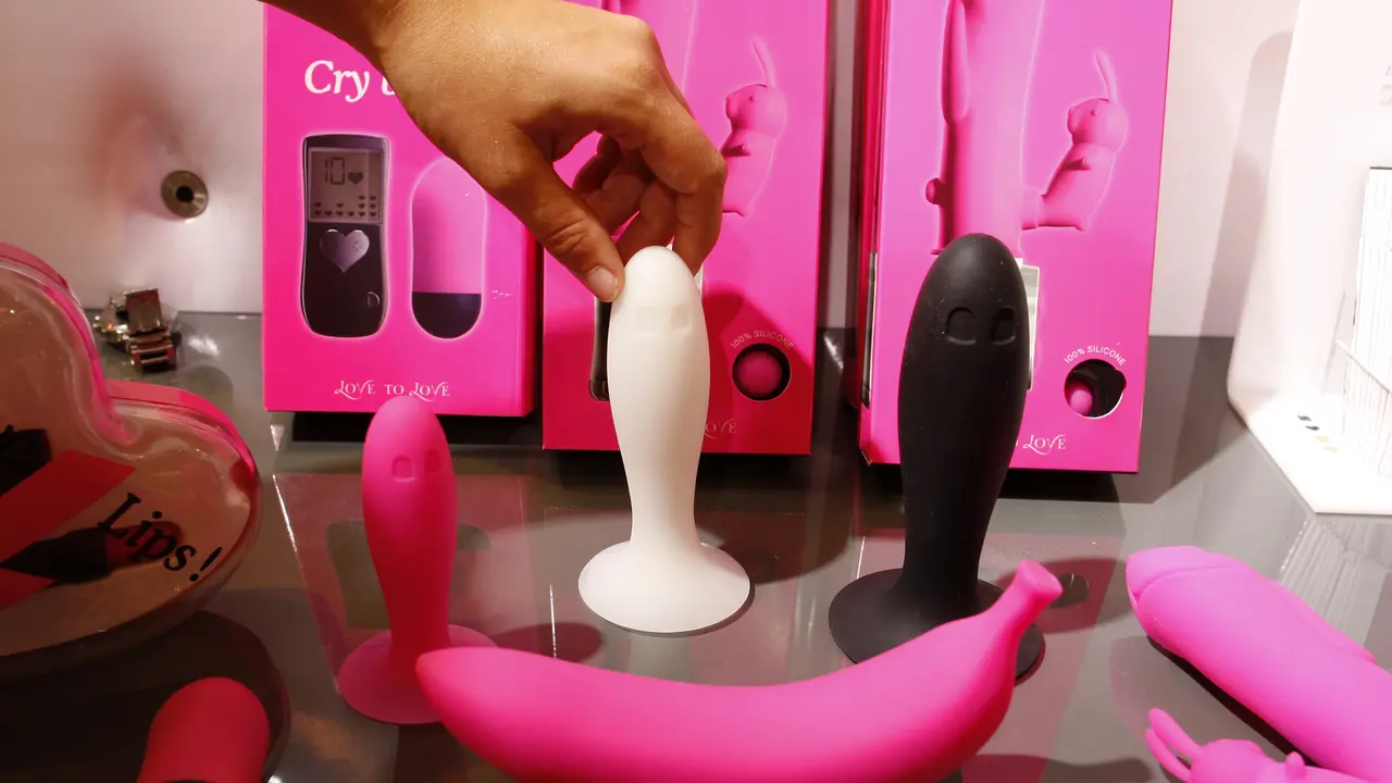 Umumnya Wanita Miliki Sex Toy Pertama dari Teman