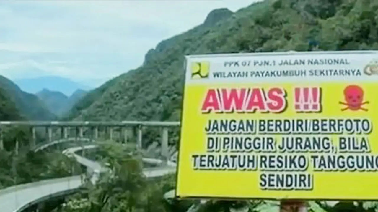 Jembatan Kelok Sembilan Pasca-Longsor