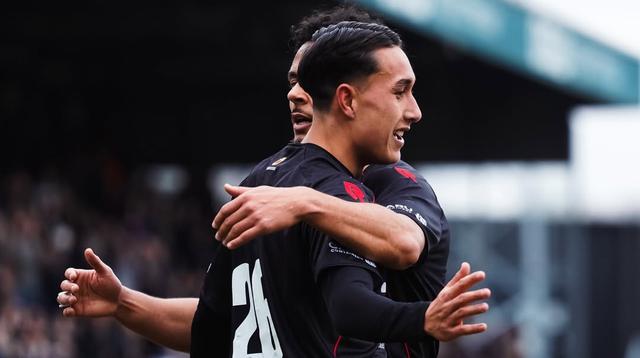 Penyerang Timnas Indonesia, Miliano Jonathans, berhasil mencetak satu gol saat membantu timnya, Excelsior Rotterdam, bermain imbang 2-2 kontra Ajax Amsterdam pada laga pekan ke-21 Liga Belanda di Stadion Woudestein, Rotterdam, Minggu (1/2/2026) malam WIB. (dok. Excelsior Rotterdam)