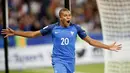 Selebrasi Kylian Mbappe (setelah membobol gawang Belanda pada kualifikasi Piala Dunia 2018 Grup A di Stade de France stadium, Saint-Denis, (31/8/2017). Prancis menang 4-0. (AP/Christophe Ena)